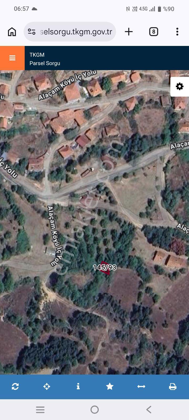 Dursunbeyde Alaçamda 65 M Bahçe Alaçam Da 65 M Köy İçinde Bahçe