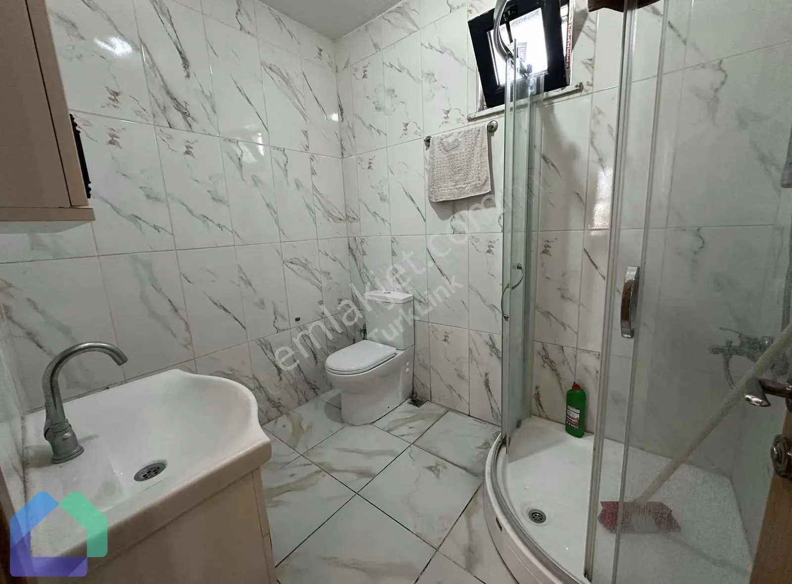 Metroya Yürüme Mesafesinde Kapalı Mutfak 1+1 Kiralık Daire ! - Görsel 5