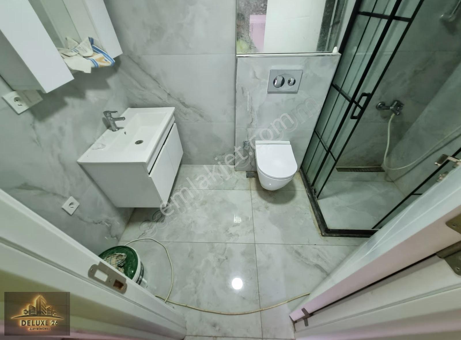 Deluxe 26 ' Dan Yeni Binada Otoparklı 2+1 75 M2 Fırsat Daire - Görsel 7