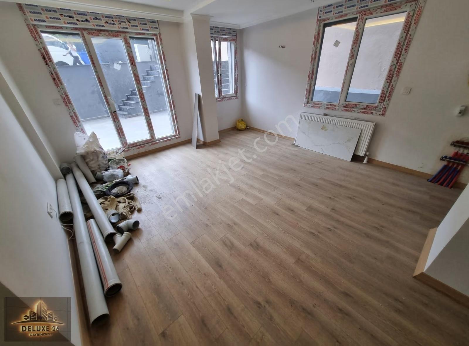 Deluxe 26 ' Dan Yeni Binada Otoparklı 2+1 75 M2 Fırsat Daire - Görsel 10