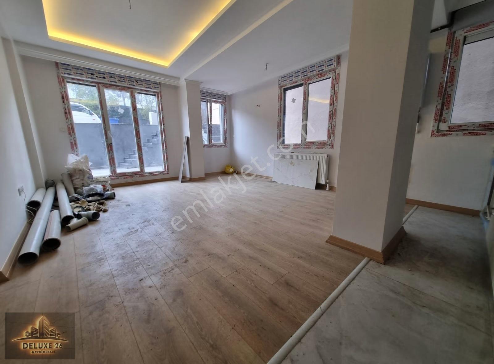 Deluxe 26 ' Dan Yeni Binada Otoparklı 2+1 75 M2 Fırsat Daire - Görsel 16