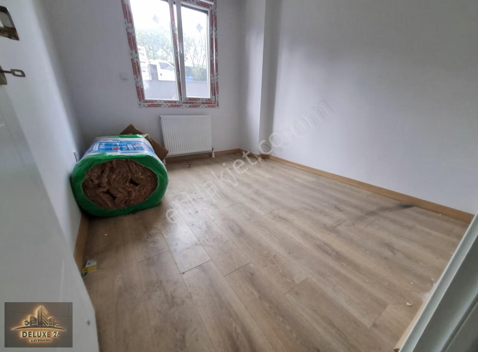 Deluxe 26 ' Dan Yeni Binada Otoparklı 2+1 75 M2 Fırsat Daire - Görsel 25