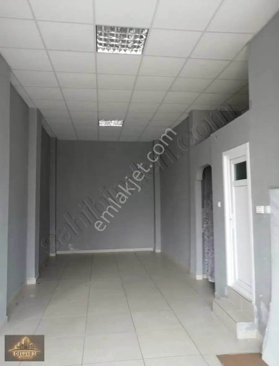 Deluxe 26 'dan İş Yerine Uygun Mutfak Wcli 30 M2 Dükkan