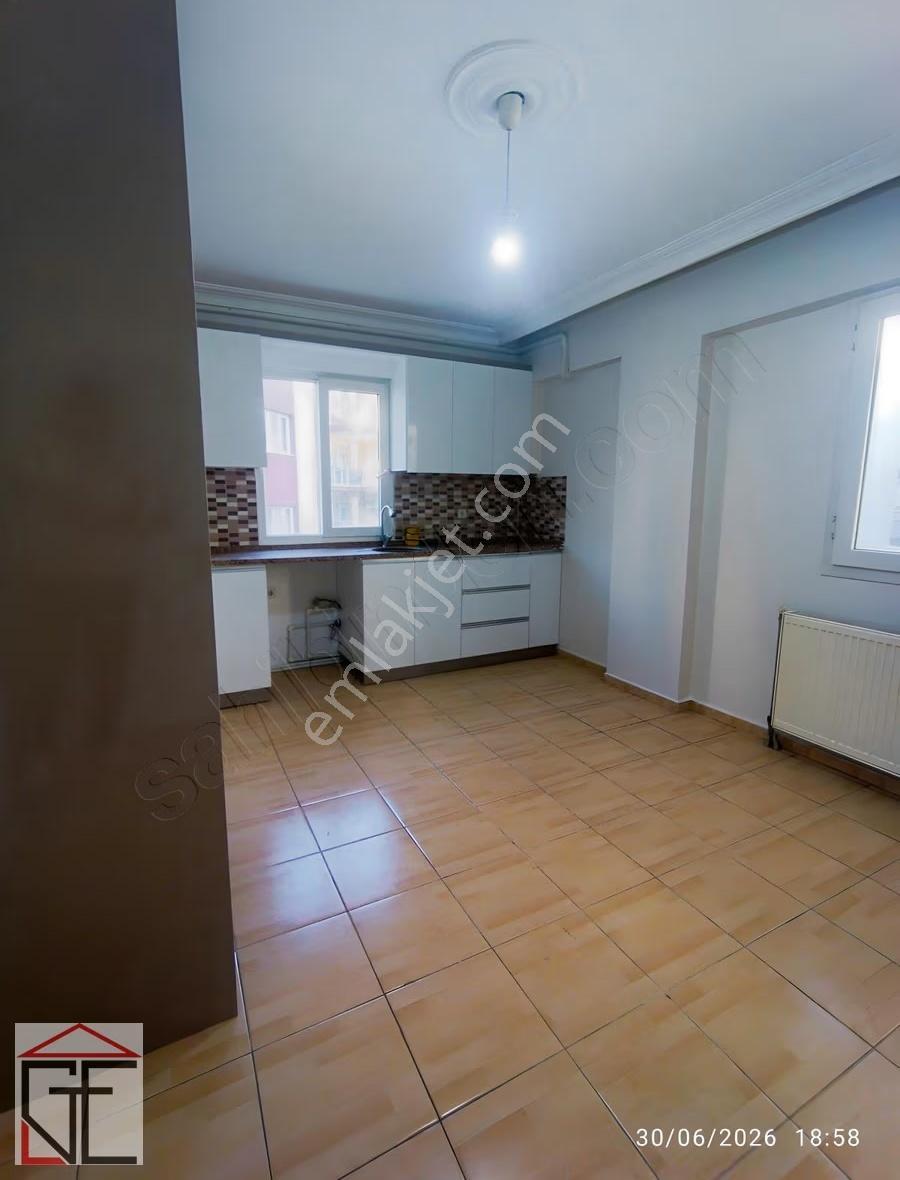 Kiralık Kurtuluş Mahallesinde 3+1 Daire - Görsel 5