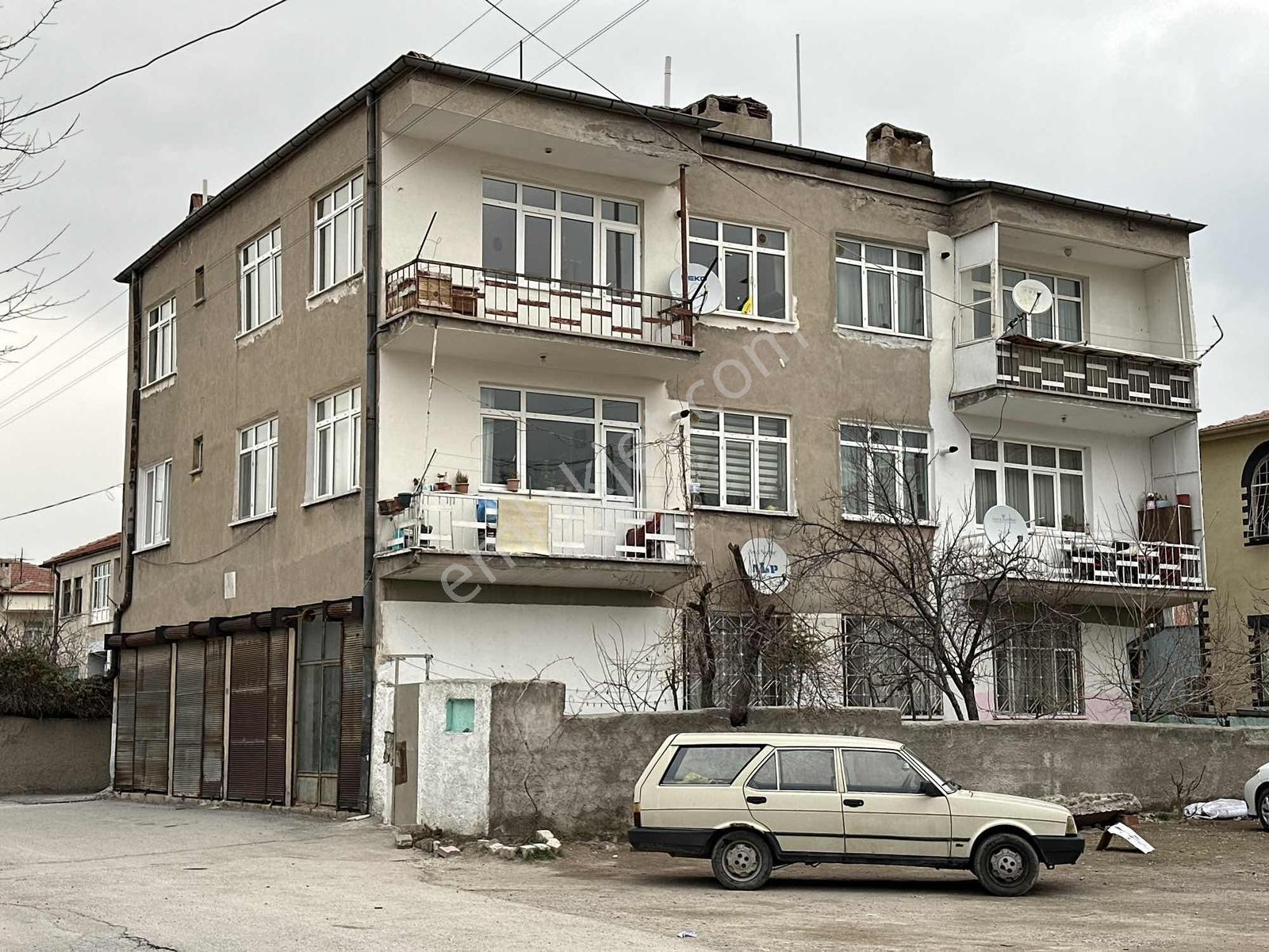 Uğurevler 'de Kombili 3+1 Güney Cephe Kentsel Dönüşüm Daire'si - Görsel 4