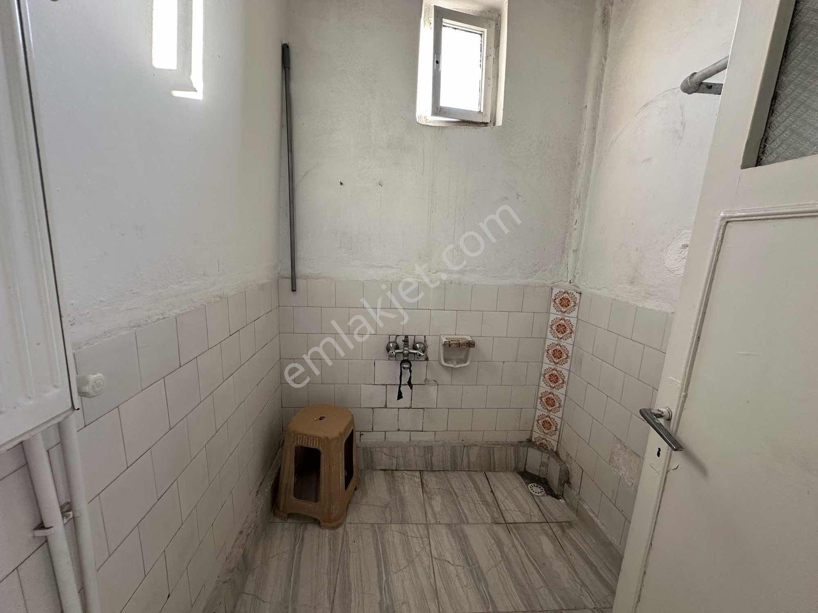 Uğurevler 'de Kombili 3+1 Güney Cephe Kentsel Dönüşüm Daire'si - Görsel 14