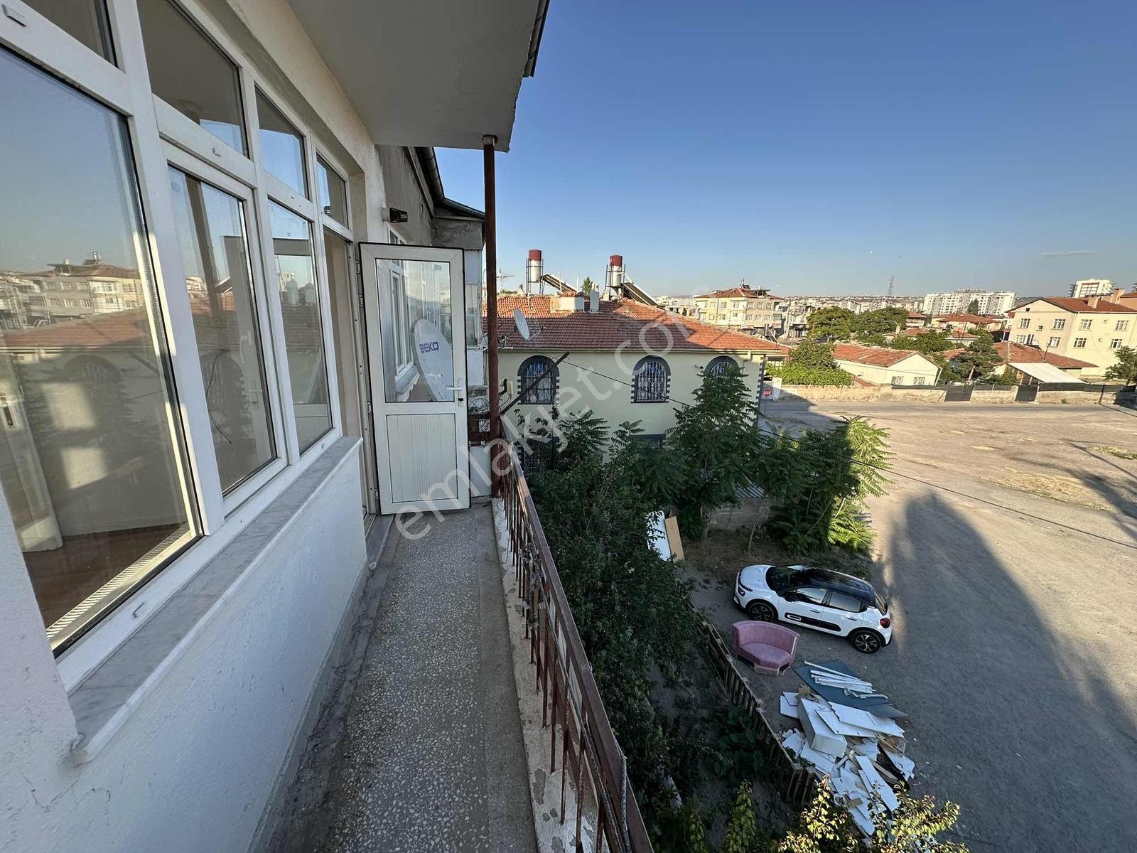 Uğurevler 'de Kombili 3+1 Güney Cephe Kentsel Dönüşüm Daire'si - Görsel 30