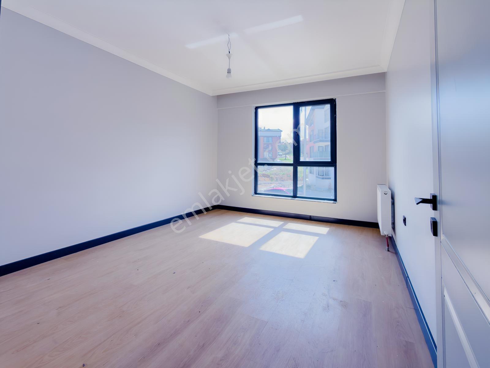 İncek Site İçi Satılık 1+1 Daire Balkon Otopark Güney Cephe - Görsel 12