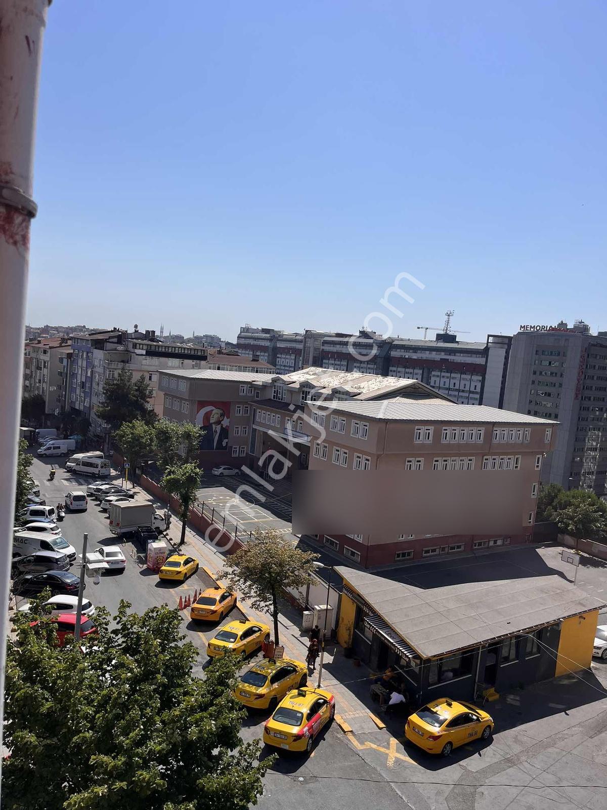 Cadde Üzerinde 2+1 100 Metre Kare Kiralık Daire Halide Edip - Görsel 19