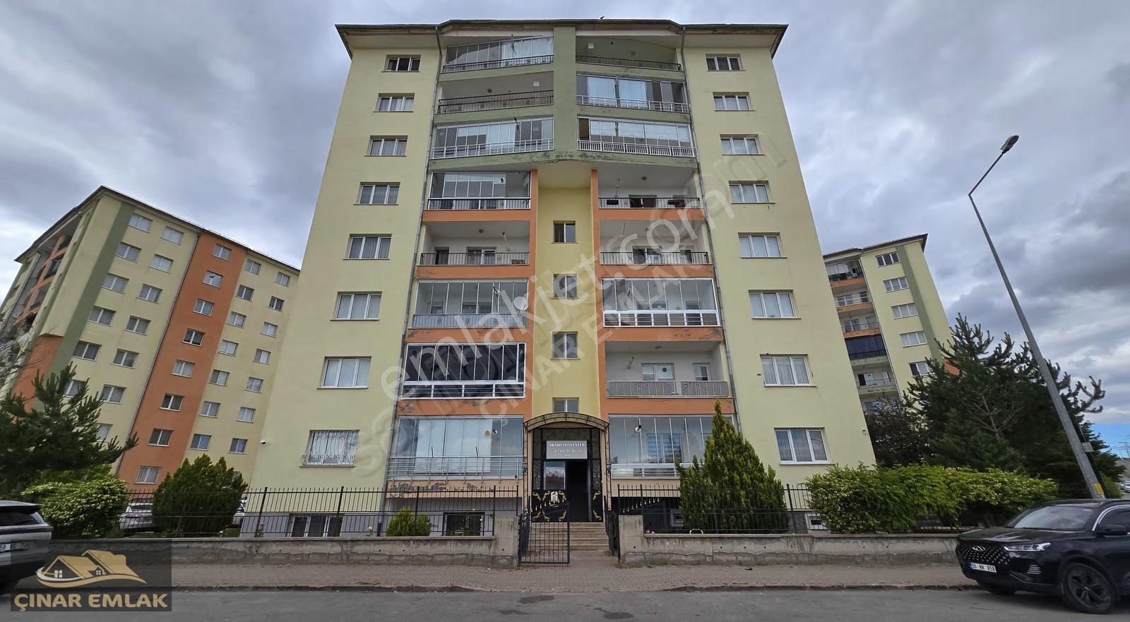 Çınar Emlak'tan Akademisyenler Sitesi 1.etap Satılık 3+1 Daire