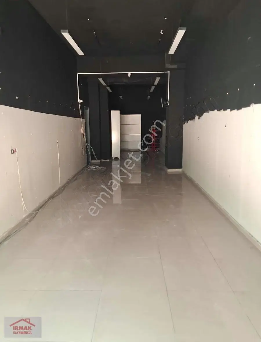 Reşadiye Camii Karşısı Kiralık Dükkan - Görsel 12