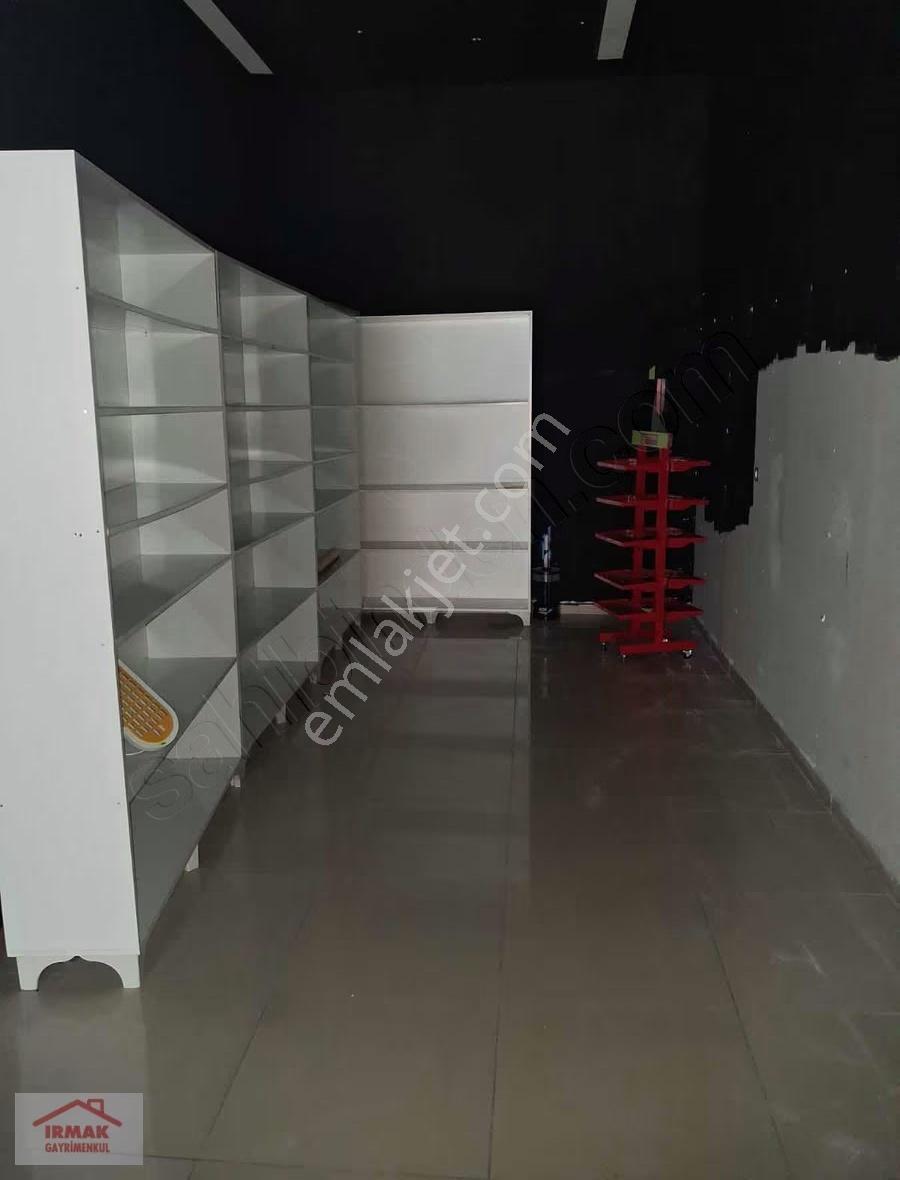 Reşadiye Camii Karşısı Kiralık Dükkan - Görsel 11
