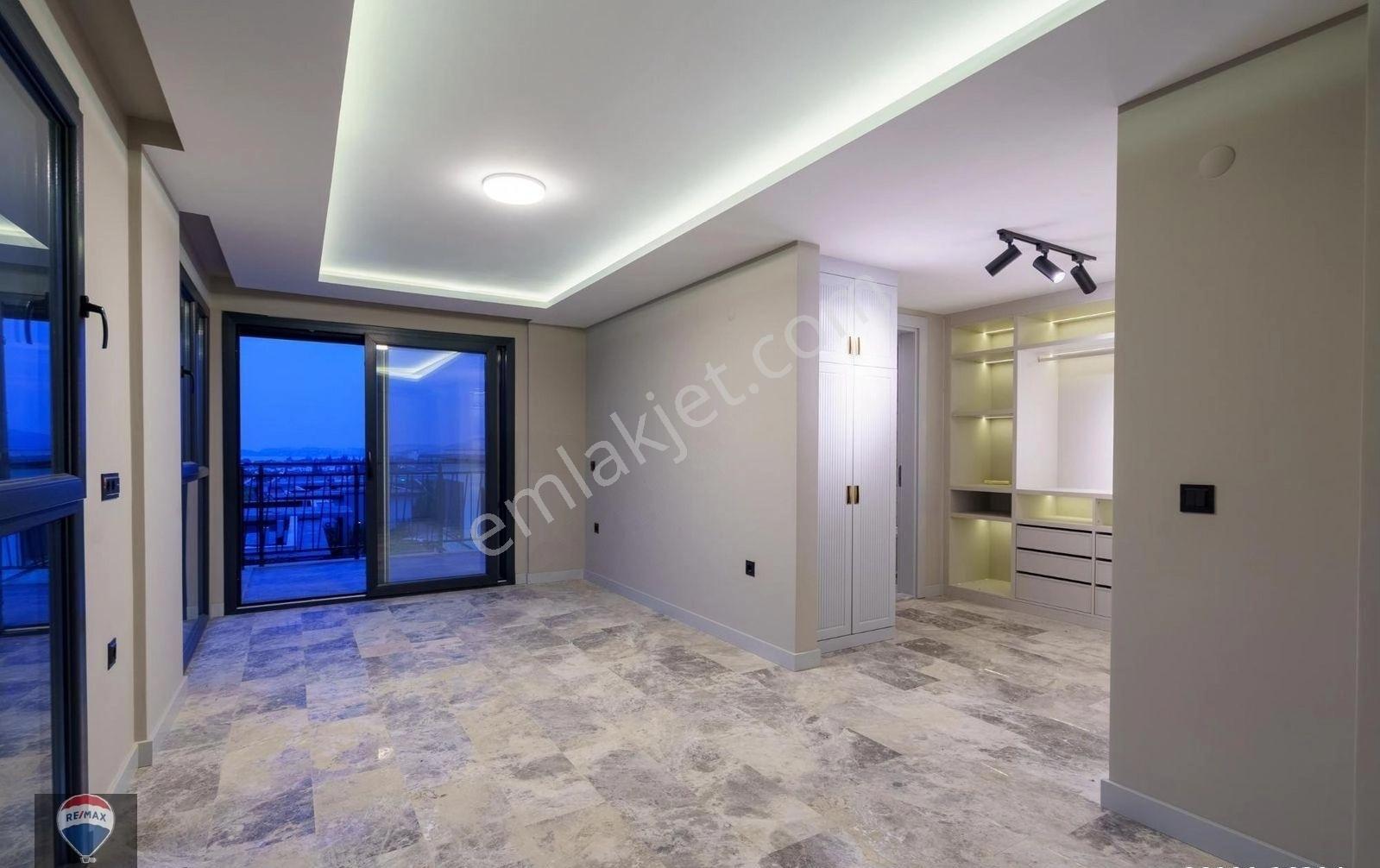 Kuşadası Karaovada Tek Müstakil Özel Havuzlu Lüks 6+1 Villa - Görsel 35