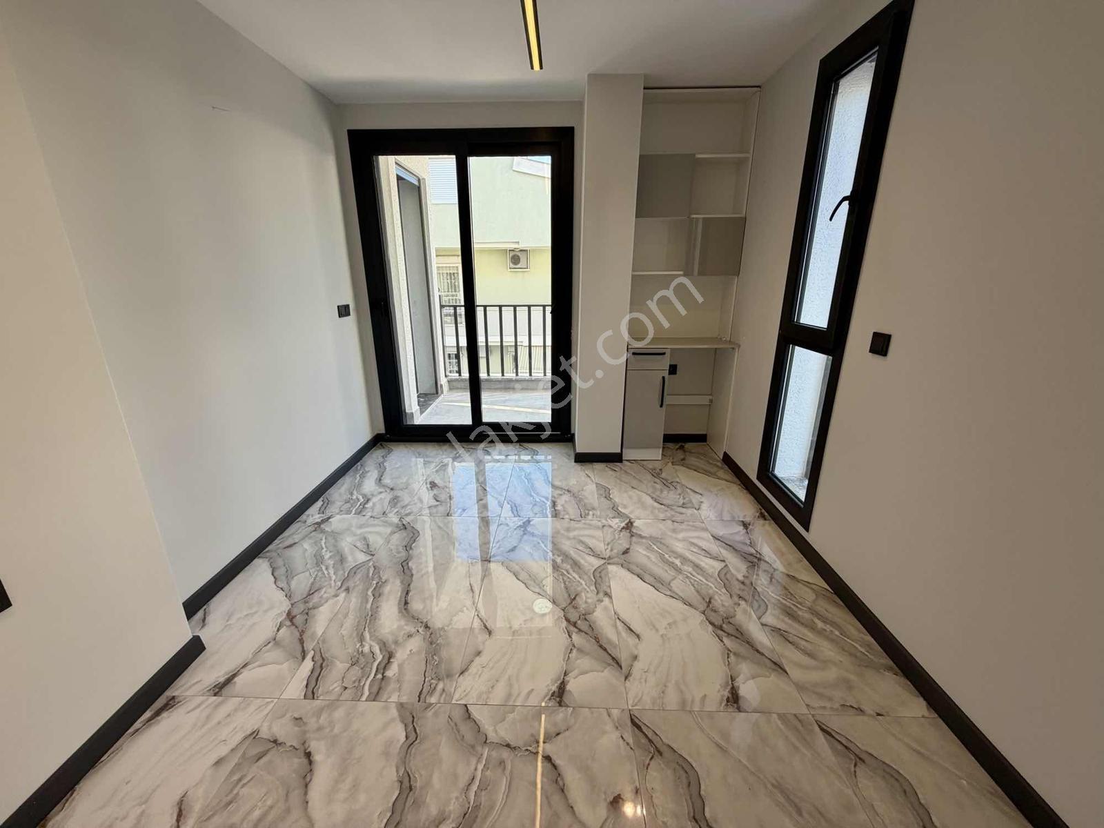 Didim'de Yerden Isıtma Ve Akıllı Ev Sistemli 3+1 Havuzlu Villa - Görsel 18