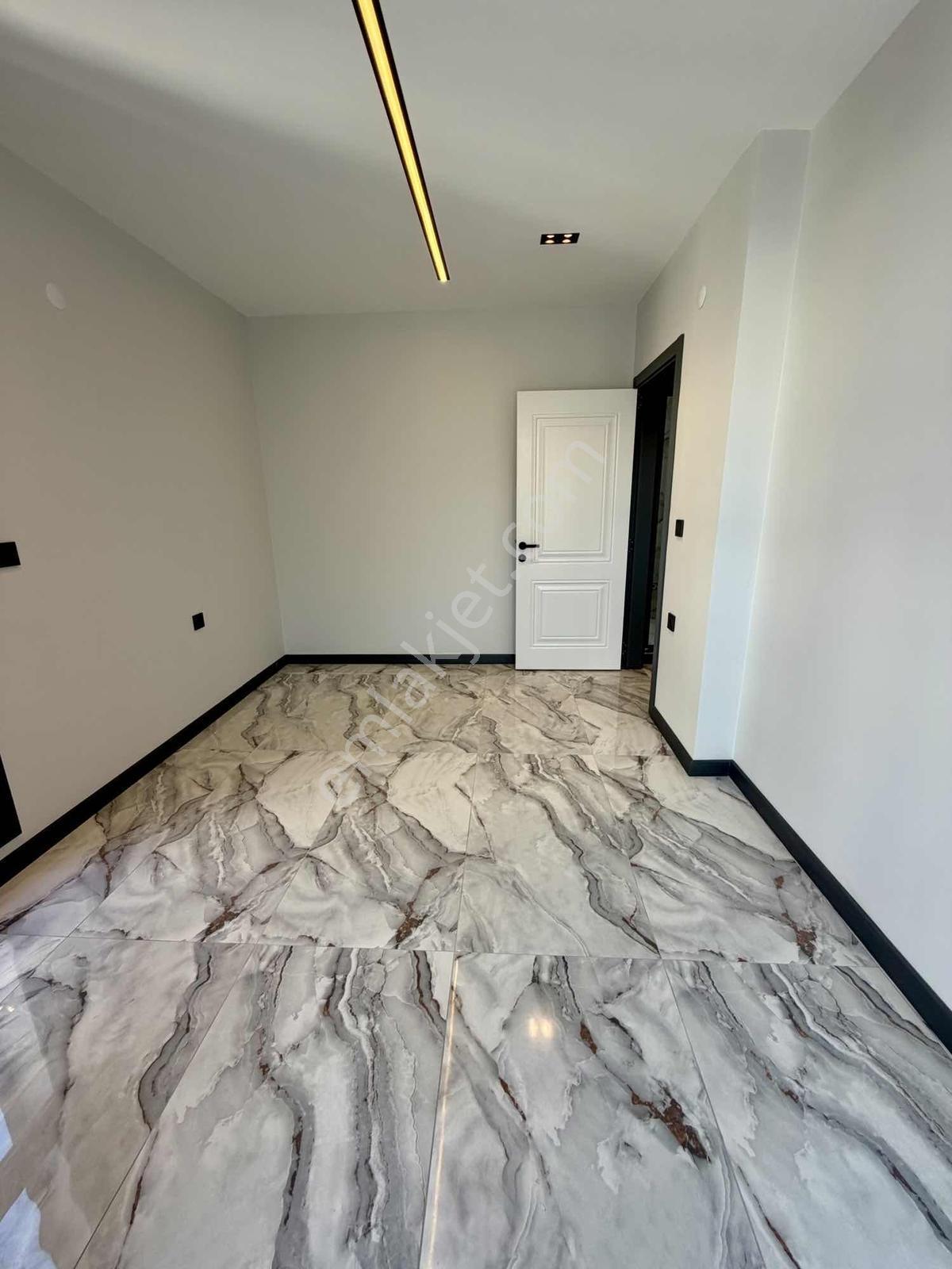 Didim'de Yerden Isıtma Ve Akıllı Ev Sistemli 3+1 Havuzlu Villa - Görsel 11