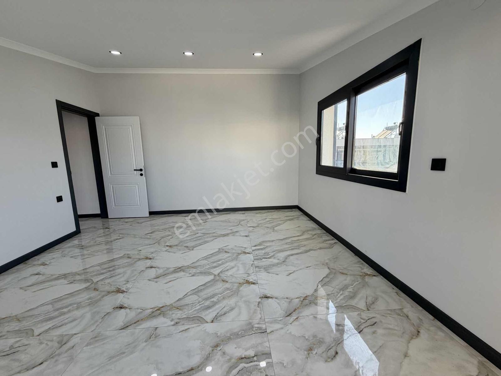 Didim'de Yerden Isıtma Ve Akıllı Ev Sistemli 3+1 Havuzlu Villa - Görsel 25
