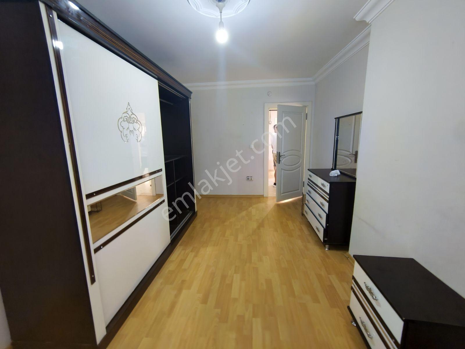 Güneyden Barış Cad.de 90m2 2+1.karanlık Odasız Daire - Görsel 28