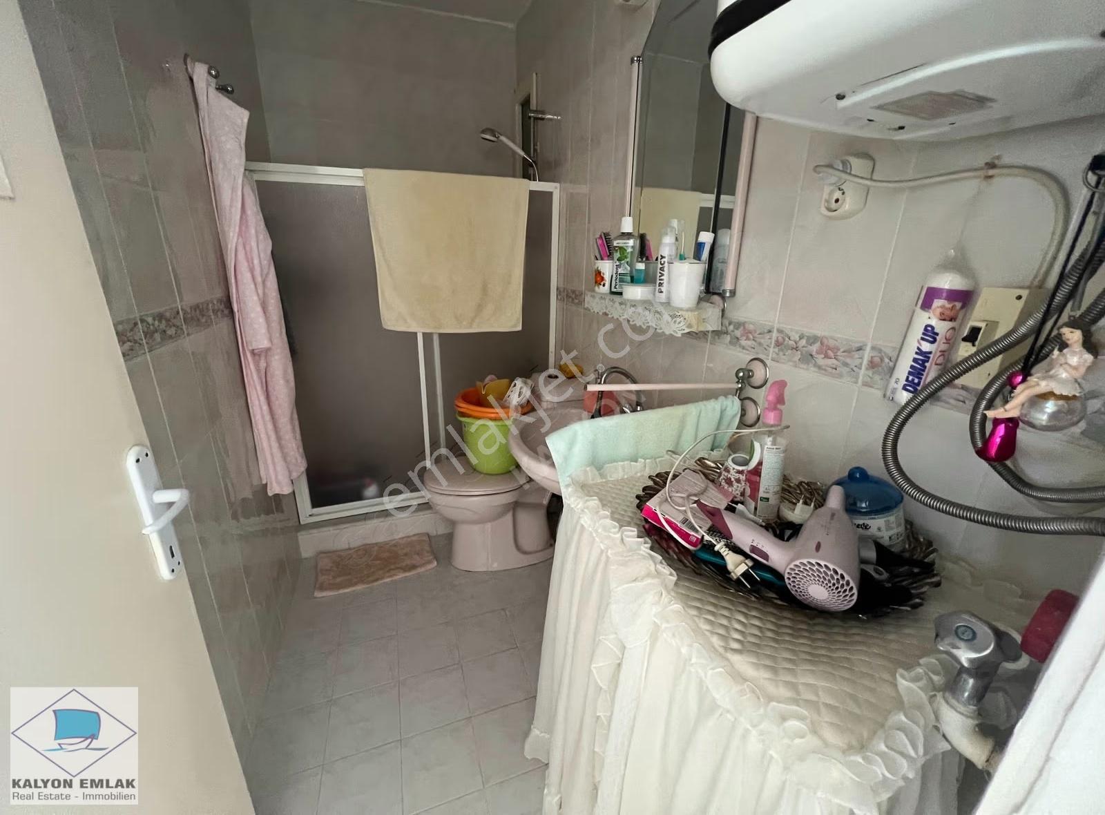 Boyalık Koyu'nda Denize Sıfır Sitede Deniz Manzaralı 2+1 Daire - Görsel 28