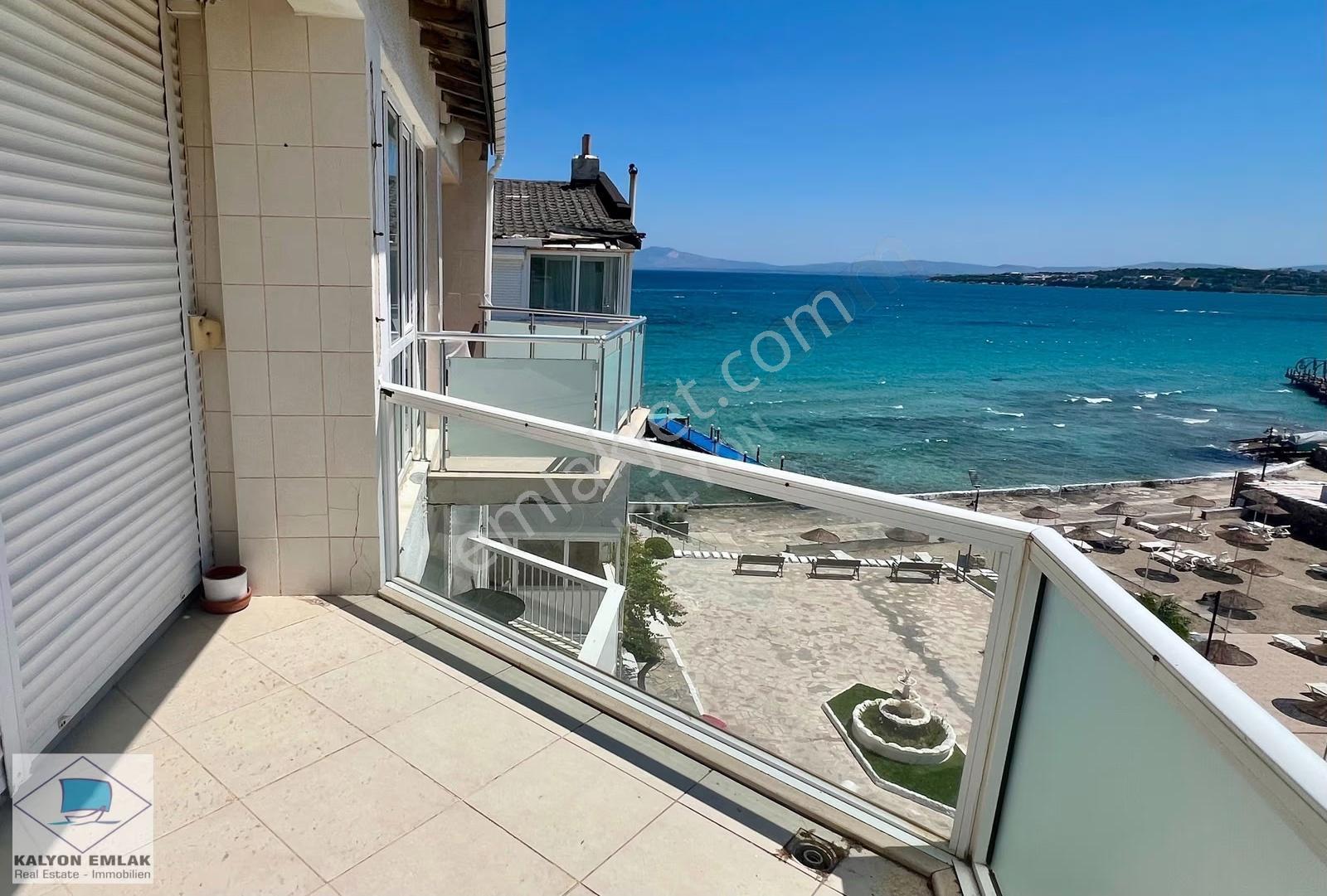 Boyalık Koyu'nda Denize Sıfır Sitede Deniz Manzaralı 2+1 Daire - Görsel 24