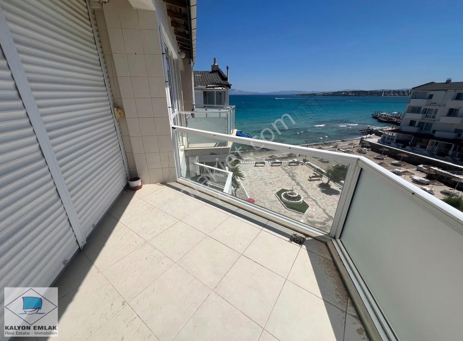 Boyalık Koyu'nda Denize Sıfır Sitede Deniz Manzaralı 2+1 Daire - Görsel 18
