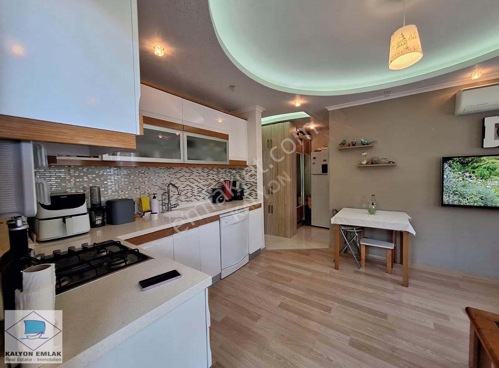 Çeşme Çiftlik Merkez'de Kalyon'dan Satılık 2+1 Fırsat Daire - Görsel 3