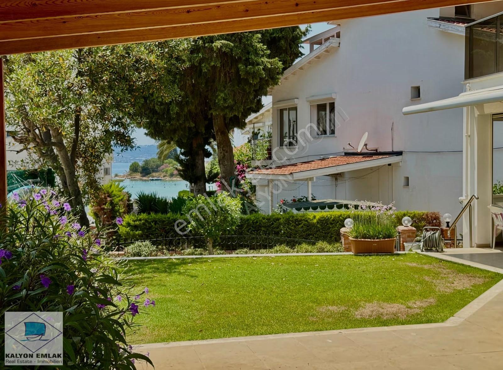 Çeşme Paşalimanında Venüs Sitesinde Denize 50 Adım Köşe Villa - Görsel 20