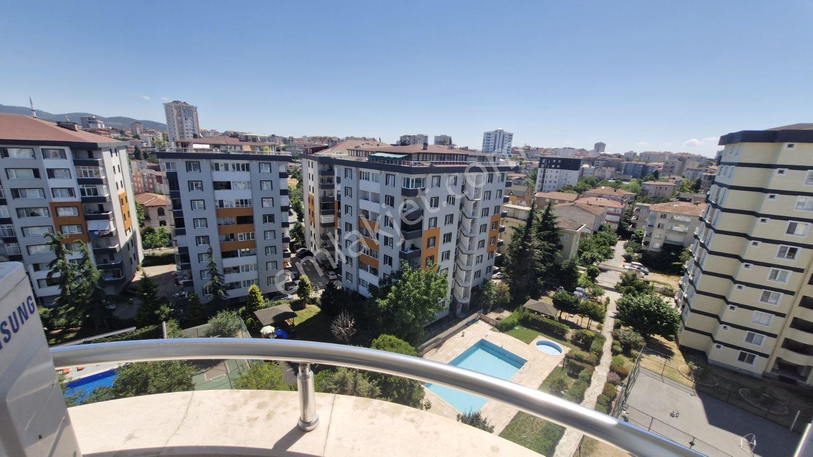 Ümraniye Aşağı Dudullu Gardenya Sitesi 3+1 150m İçi Yapılı - Görsel 34