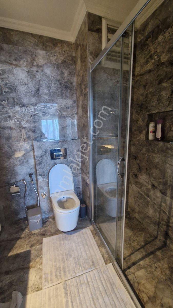 Ümraniye Aşağı Dudullu Gardenya Sitesi 3+1 150m İçi Yapılı - Görsel 24