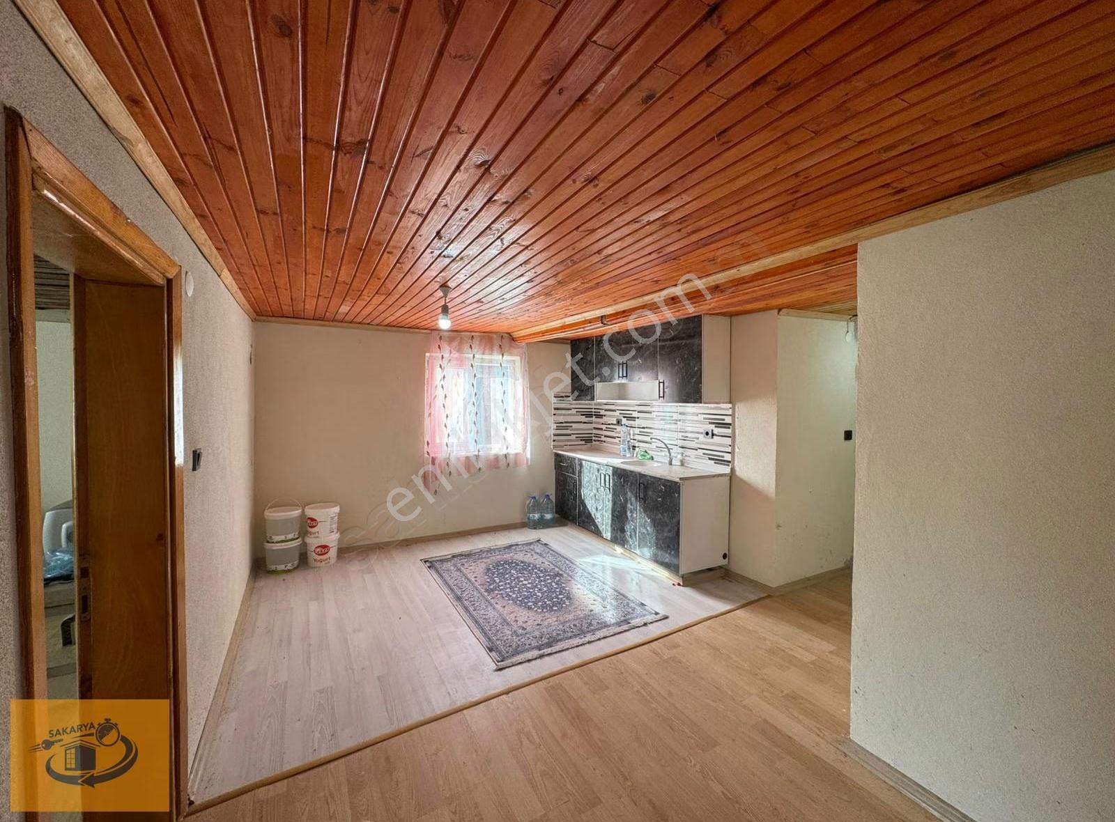 510 M² Arsa İçinde Tamamen Yenilenmiş Bahçeli Müstakil Ev - Görsel 13