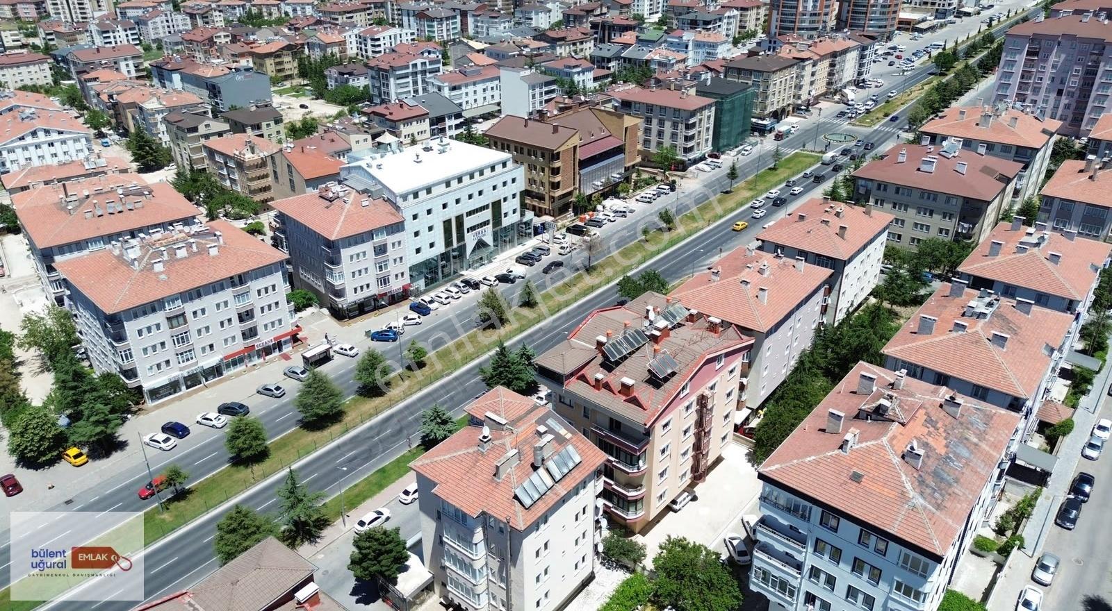 Esentepe Mahallesi'nde Hastane Karşısında 170 M² 3+1 Satılık - Görsel 12