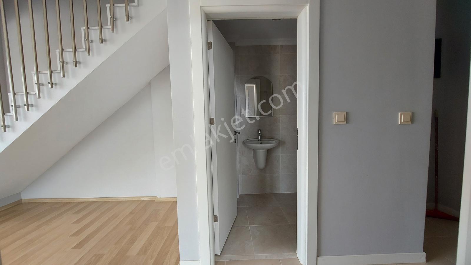 Bağçesme Kavanium Sitesi Kiralık 2+1 Dubleks Daire - Görsel 2