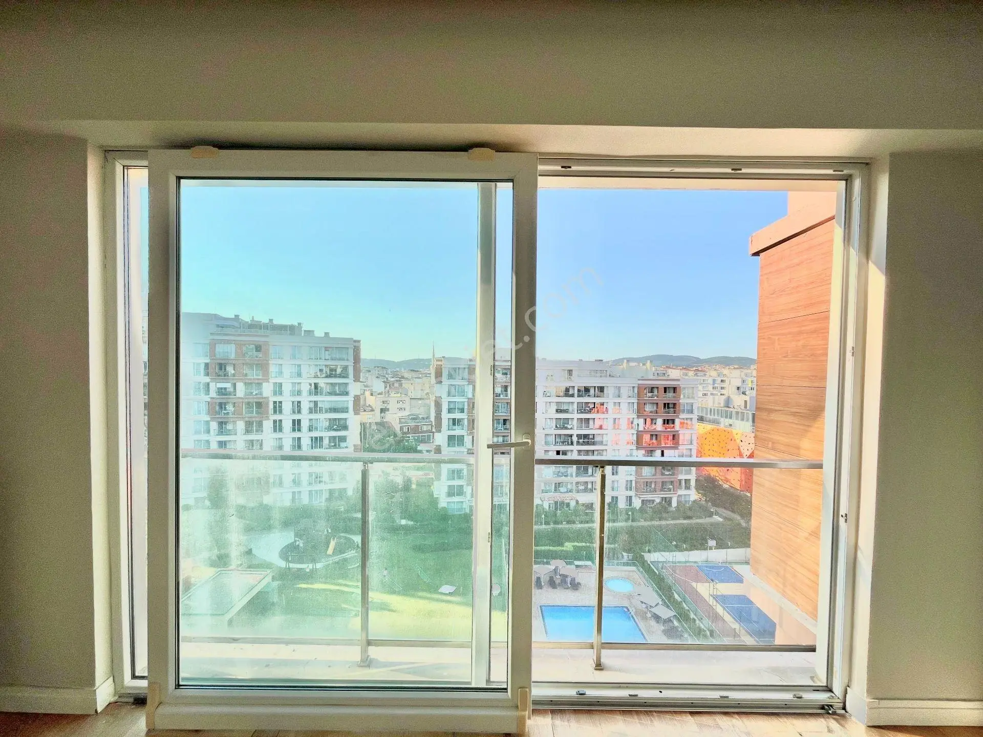 Sur Yapı Metrogarden Tek Yetkili Satış Ofisi Kiralık 3+1 Daire - Görsel 4