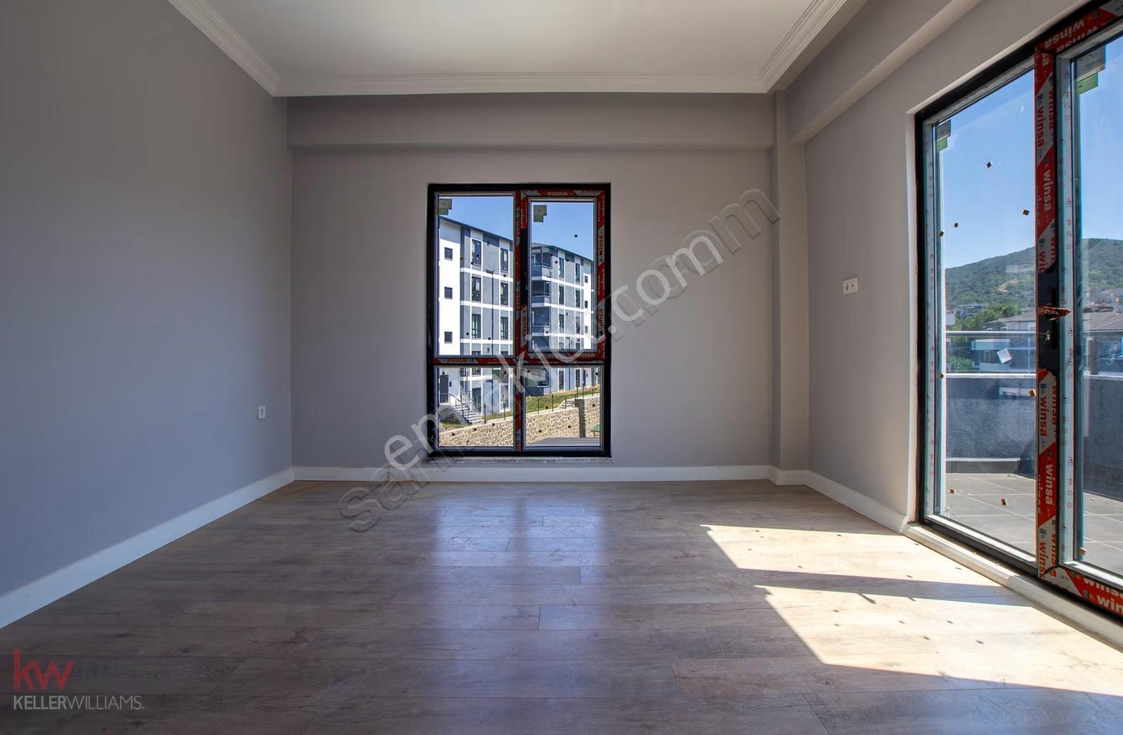 Kw Arven Gölcük Mavi Şehir Sitesi Kiralık 3+1 Çatı Dubleks Daire - Görsel 30