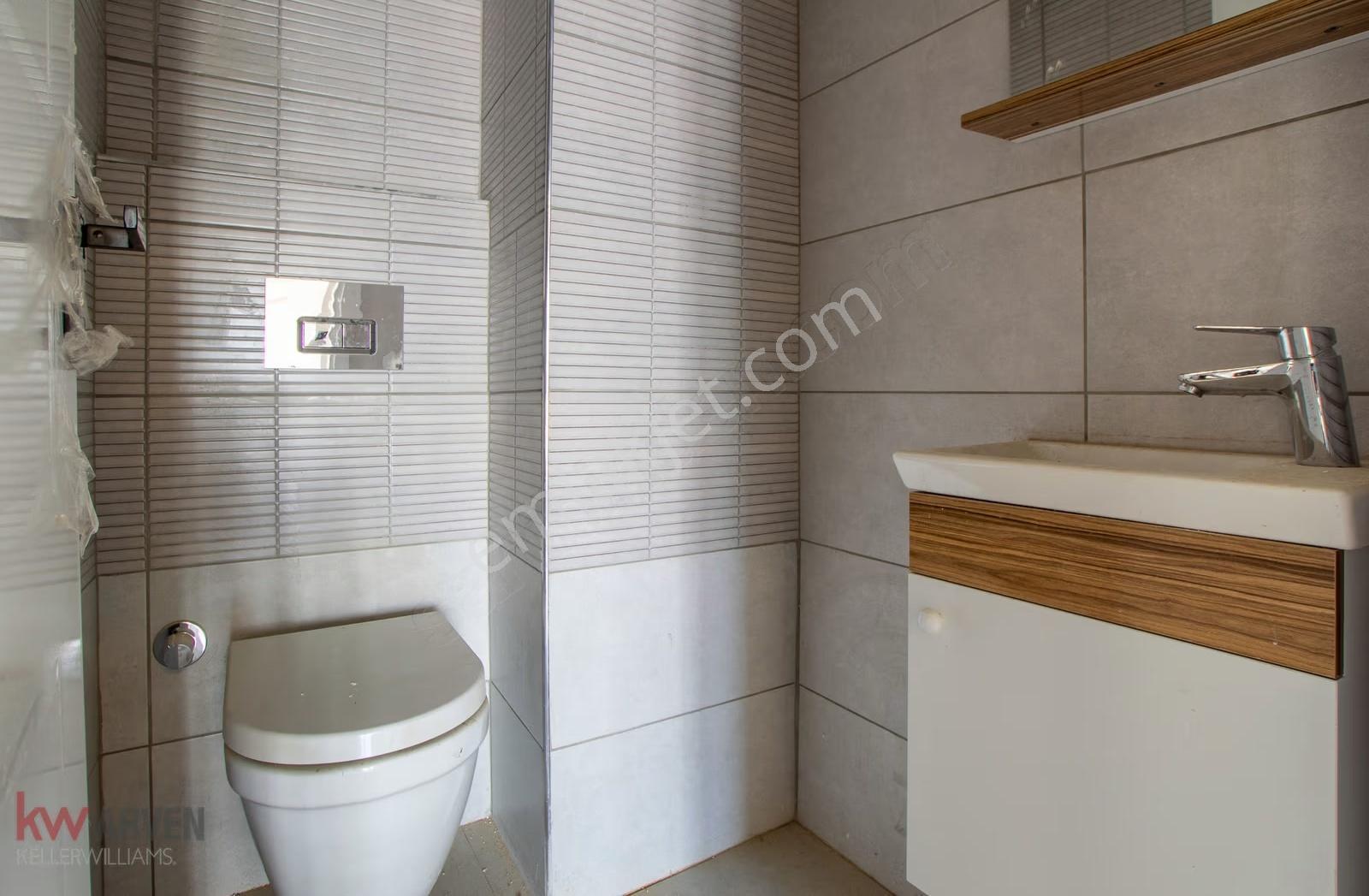 Kw Arven Gölcük Mavi Şehir Sitesi Kiralık 3+1 Çatı Dubleks Daire - Görsel 9