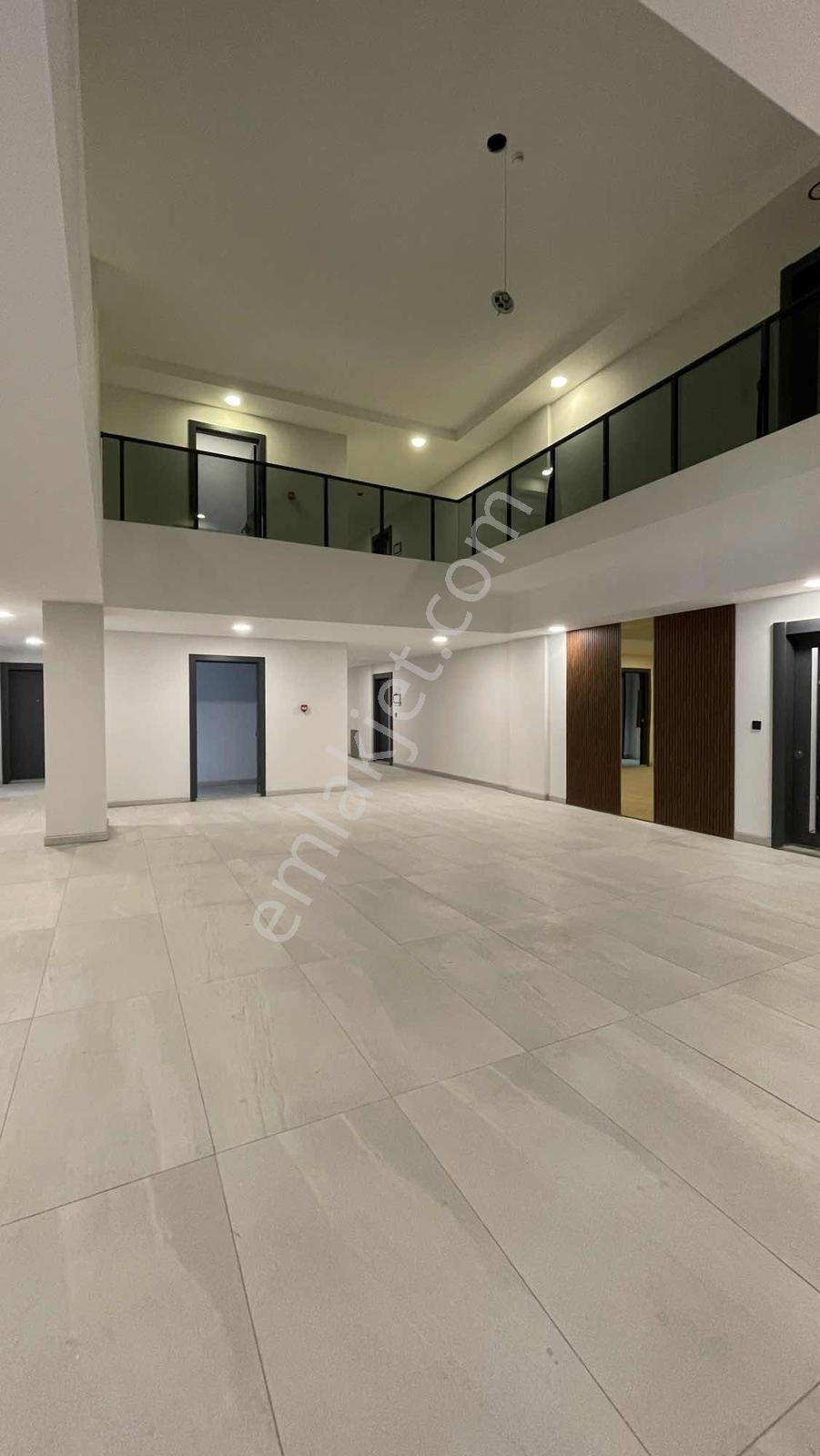 Ulucan'dan İnegöl Kozluca Yolunda Kiralık Ofis & Büro - Görsel 13