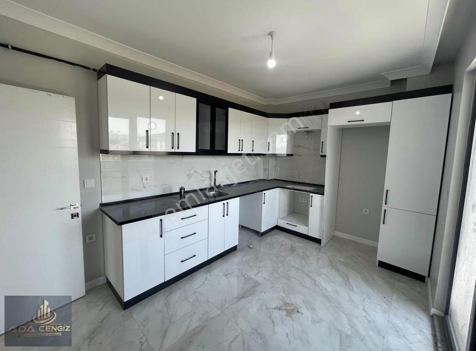 Ada Cengizden 2+1 105 M2 Ebeveyn Banyolu Ara Kat Sıfır Daire - Görsel 22