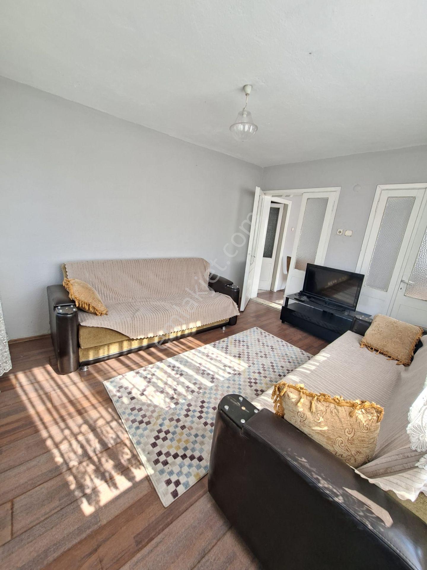 İstiklal Mahallesinde Bulvara Cepheli Eşyalı Kiralık Daire - Görsel 9