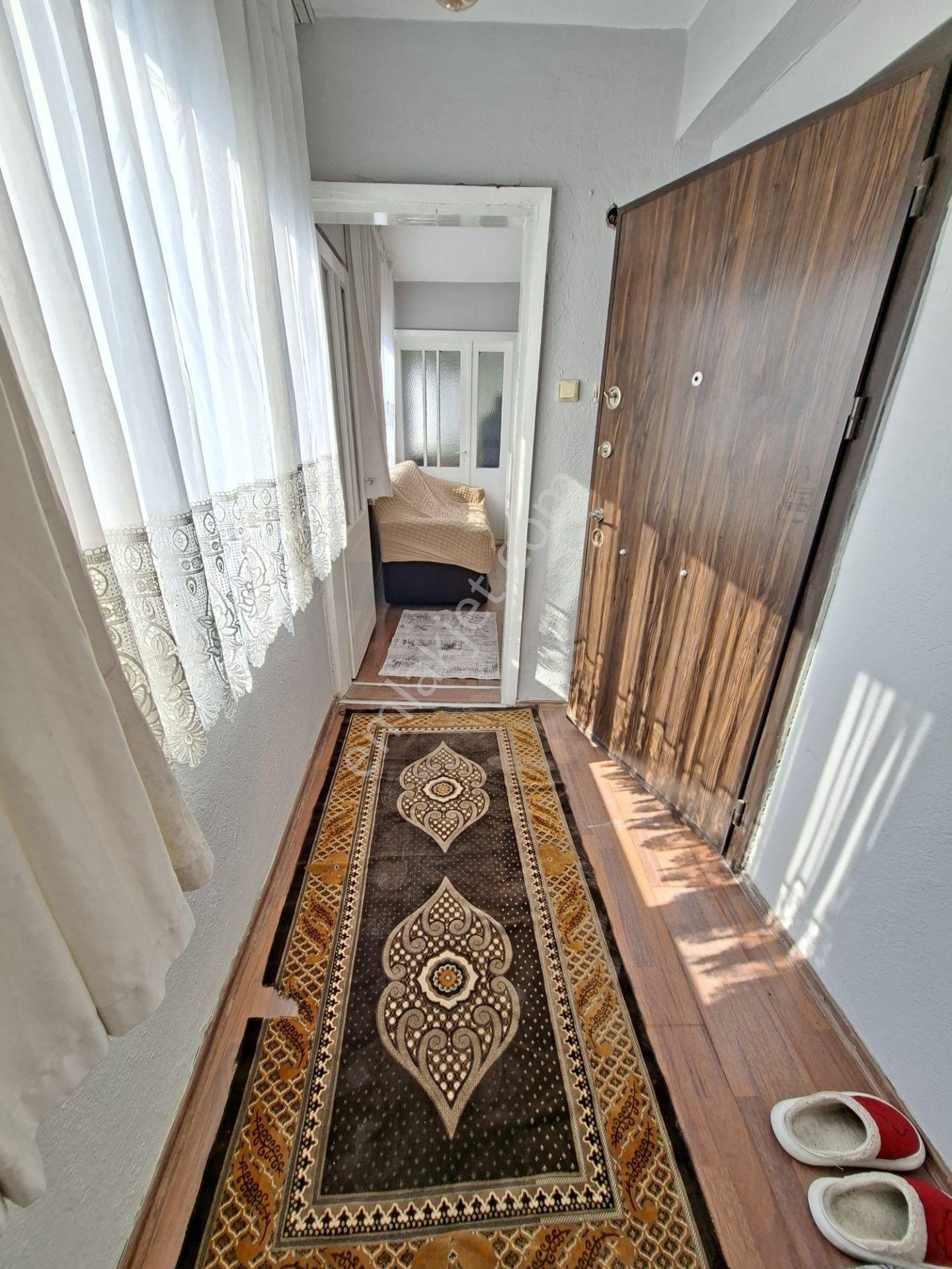 İstiklal Mahallesinde Bulvara Cepheli Eşyalı Kiralık Daire - Görsel 5
