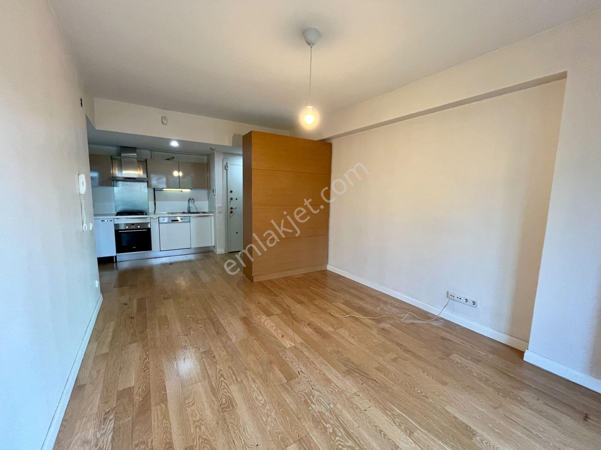 Sur Yapı Metrogarden Tek Yetkili Satış Ofisi 1+1 Kiralık Daire - Görsel 11