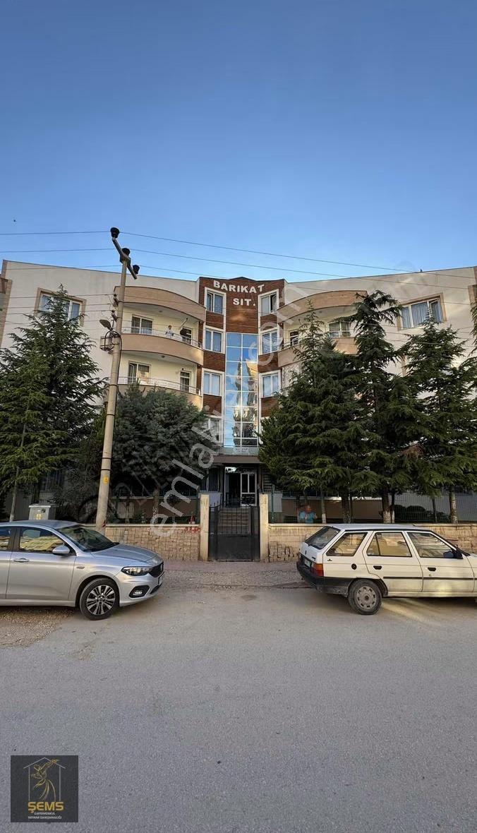 Selçuker Center & Real Avm 220 M² Dev 4+1 Site İçi 3 Cepheli