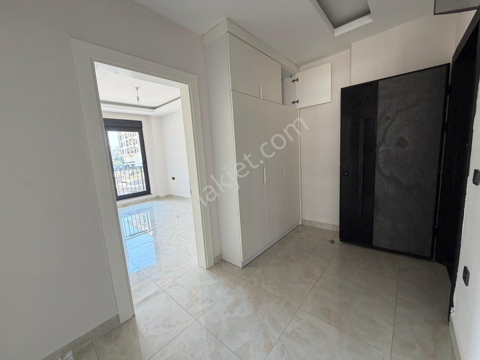 Alanya Mahmutlarda Merkezi Konumda Kiralık 2+1 Daire - Görsel 12