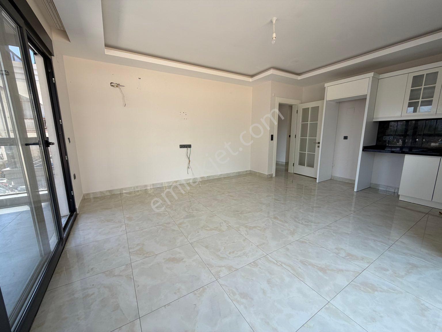 Alanya Mahmutlarda Merkezi Konumda Kiralık 2+1 Daire - Görsel 19