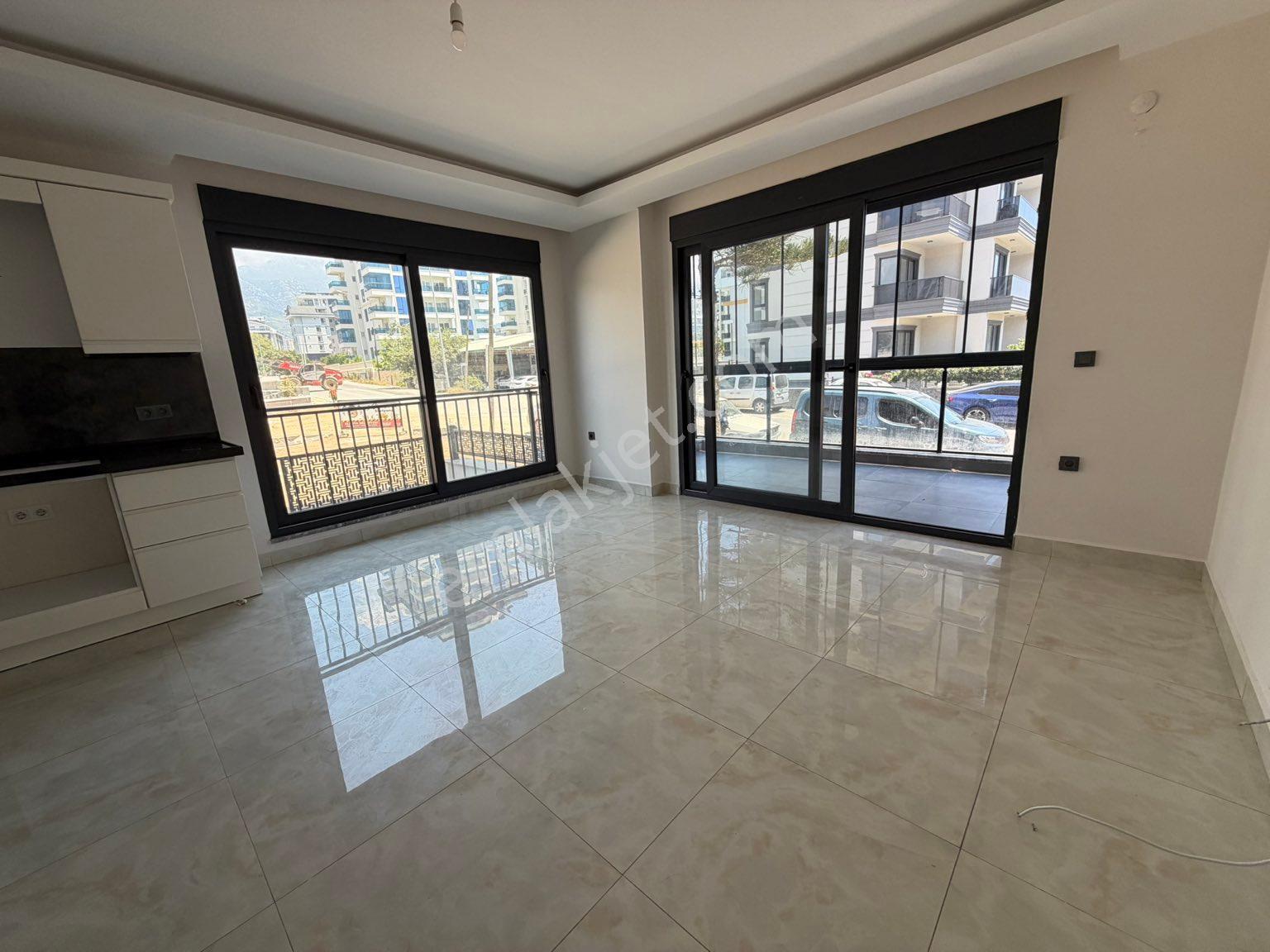 Alanya Mahmutlarda Merkezi Konumda Kiralık 2+1 Daire - Görsel 20