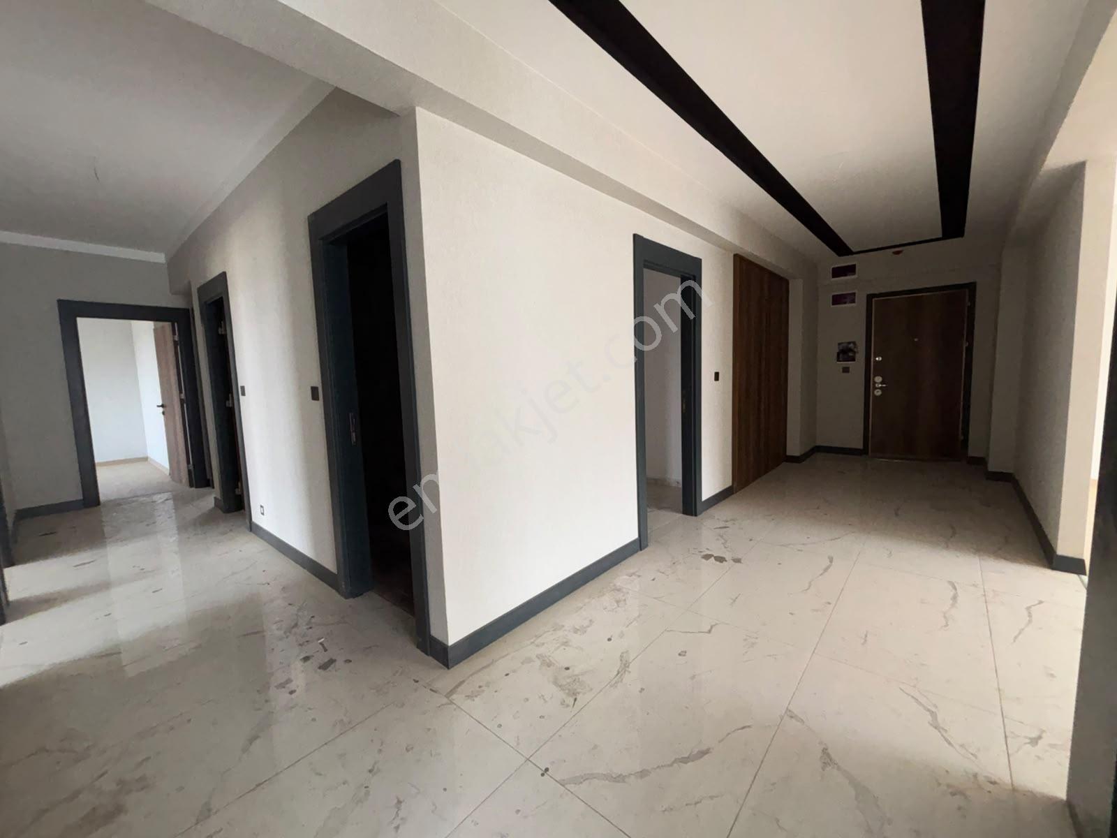 Ovacık Merkezde 5,5+1 Ultra Lüks Geniş Ve Ferah Yaşam - Görsel 12