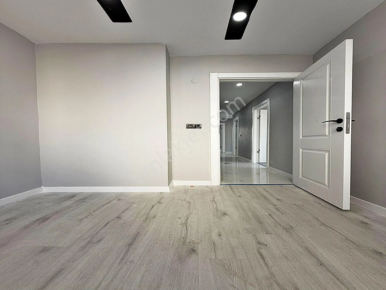 Cadde34 Yapı'dan Yönetmeliğe Ve %80 Krediye Uygun Sıfır Metrobüsün Dibinde 3+1 Satılık Daire!!! - Görsel 36