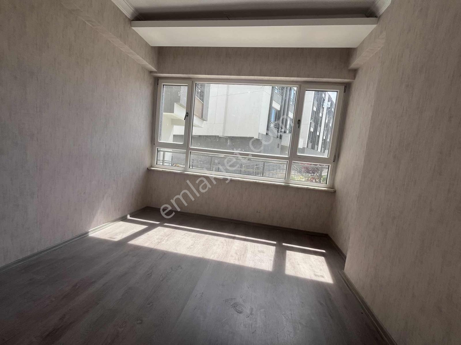 Melsa Başodadan S. Eyyubi Mah. Perla Palace Sitesinde 3+1 Daire - Görsel 5