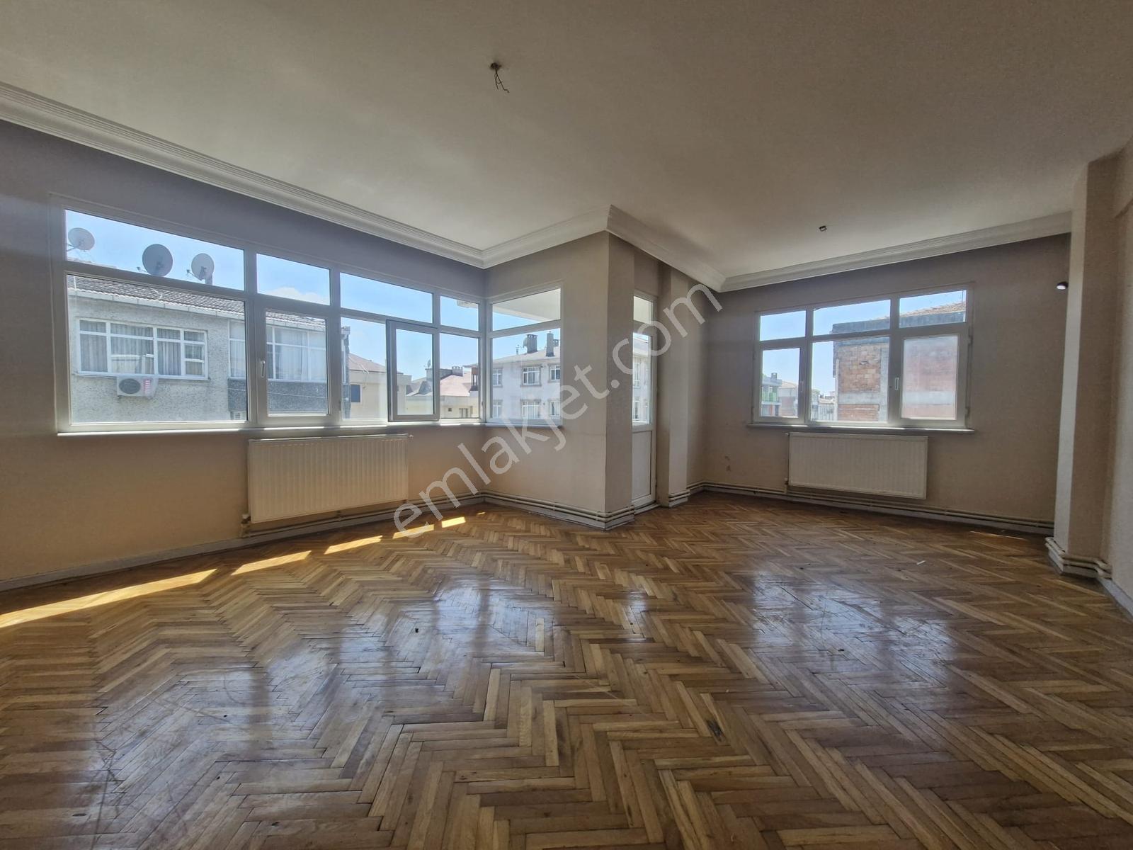 Yayla Çamlık Cadde Yakını 3+1 120m2 5. Kat Kiralık Daire - Görsel 11
