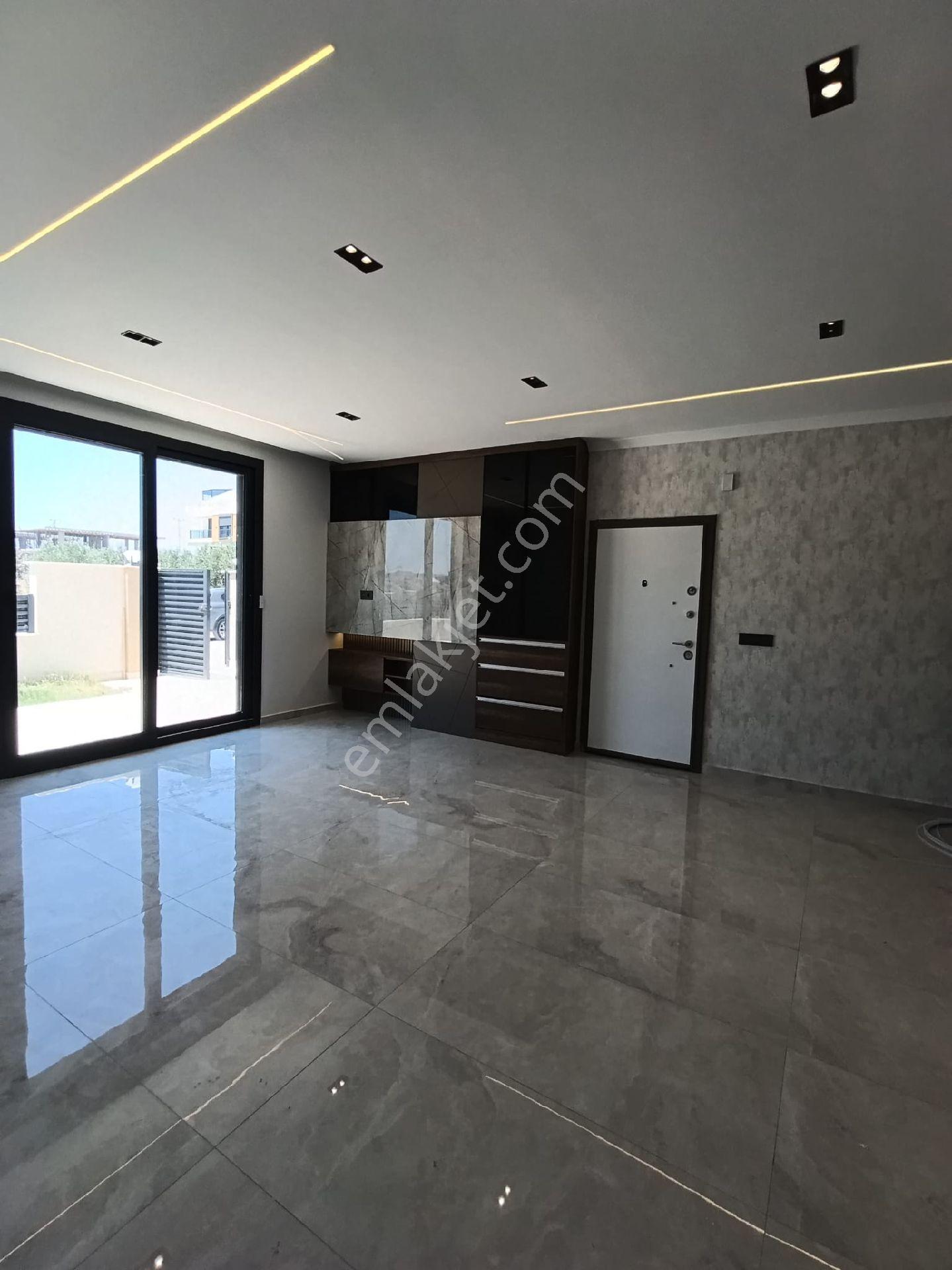 Hisar Mah.müstakil Havuzlu Ön Cephe Sıfır Villa - Görsel 15