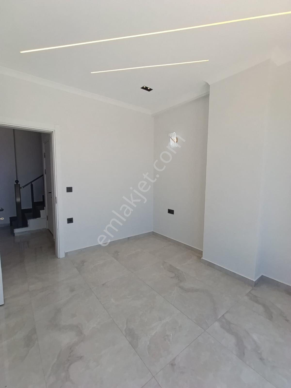 Hisar Mah.müstakil Havuzlu Ön Cephe Sıfır Villa - Görsel 20