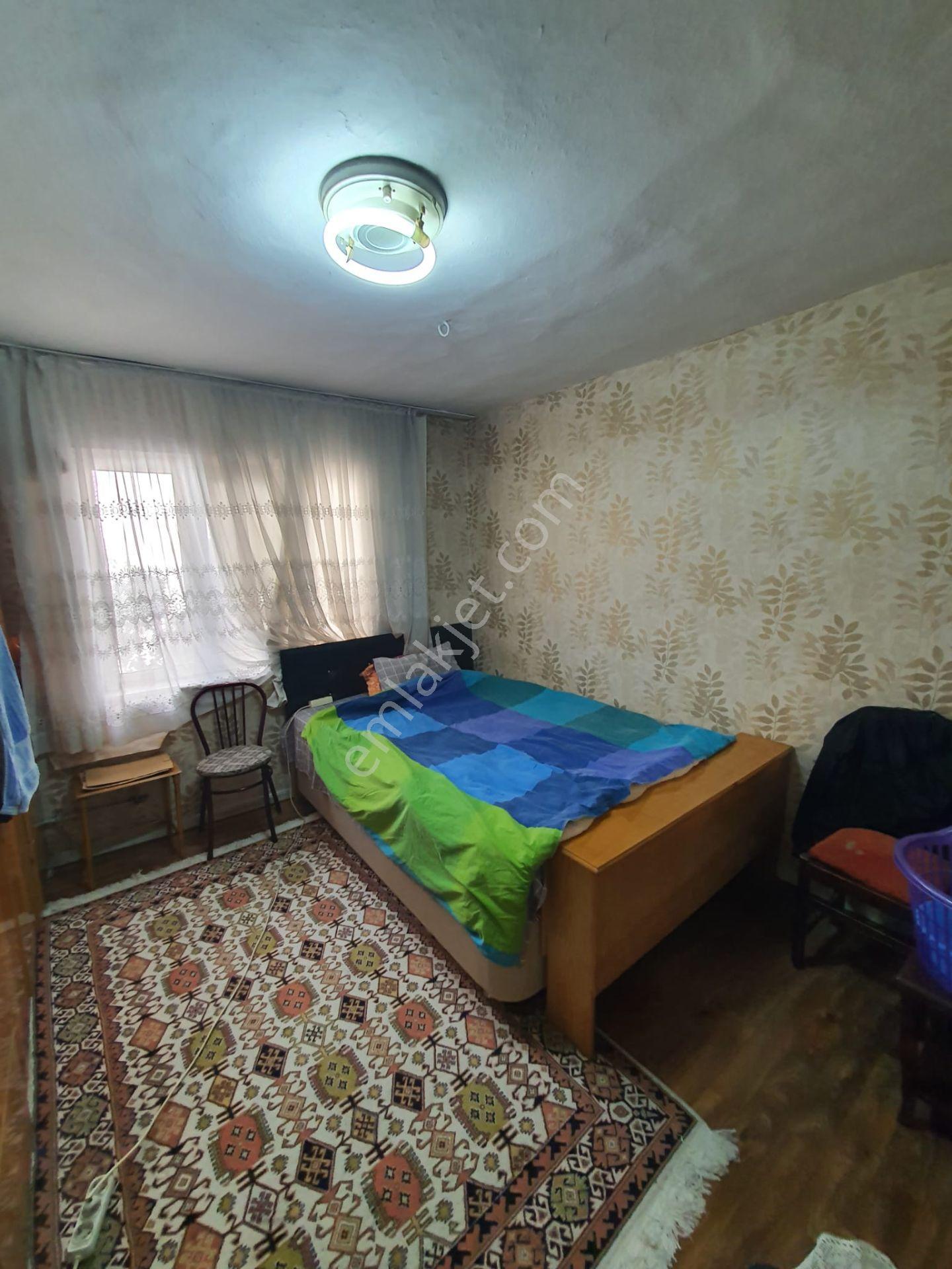 Baruthane'de Kiracılı Satılık 4 Katlı Bina - Görsel 10